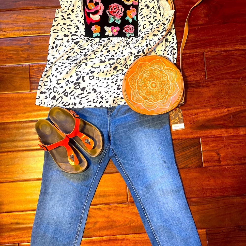 Birkenstock orange sandals sz 40.